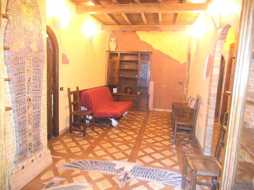 Largo Sperlonga 18 Hotel Rome 0*,  Italy